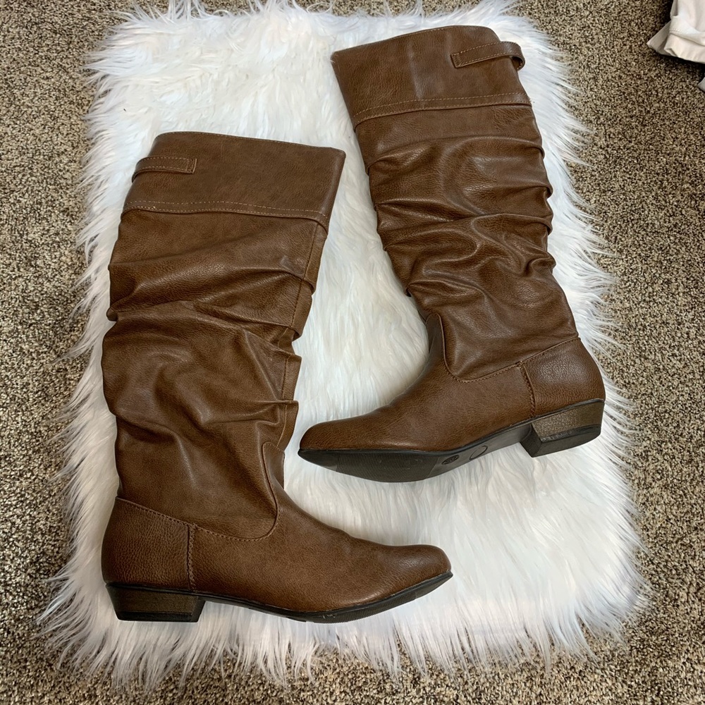 Brown Leather Below Knee Heeled Boots Women Size 8
